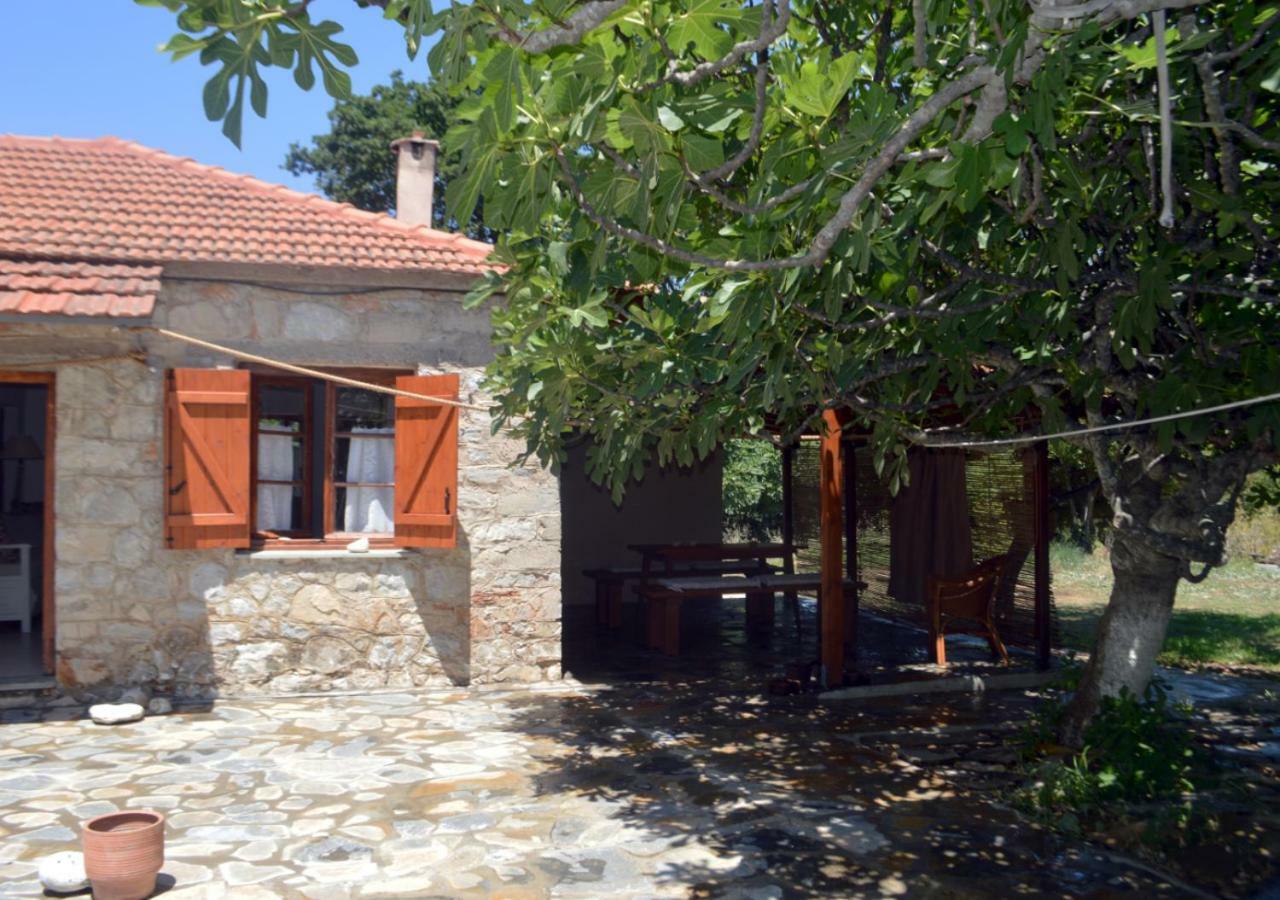 Santa Cruz Country Cottage Kallithea  Eksteriør bilde