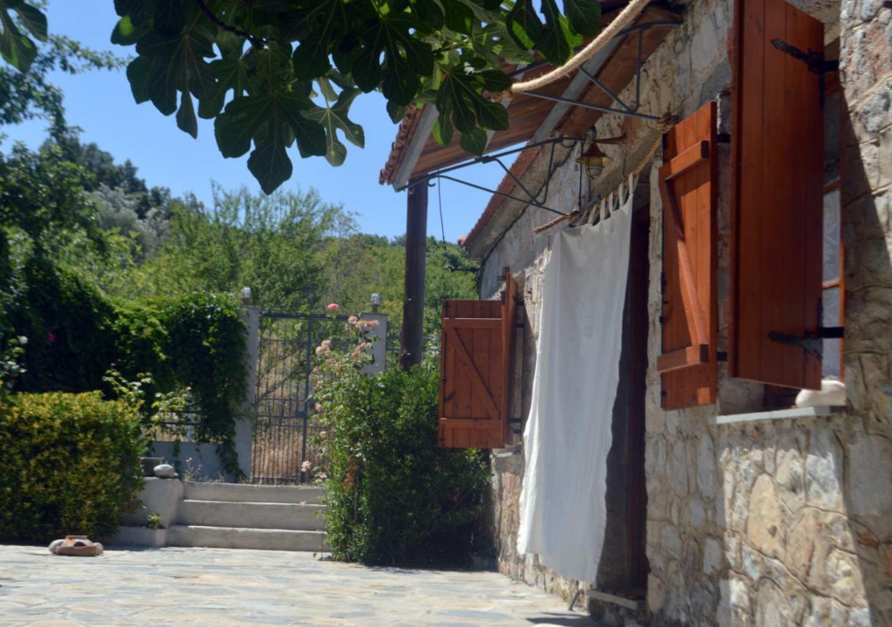 Santa Cruz Country Cottage Kallithea  Eksteriør bilde